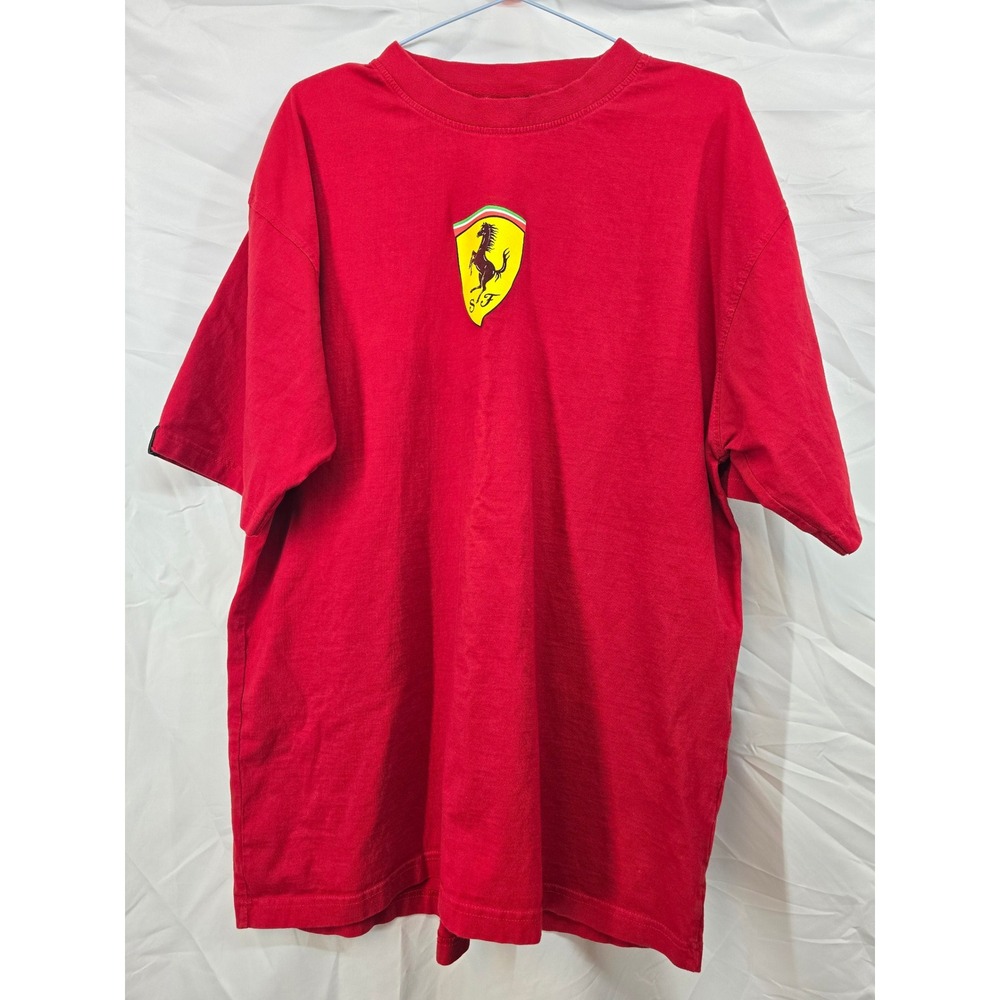 Ferrari Shield Logo Red T Shirt Mens XL Scuderia Racing‎ Fan Apparel